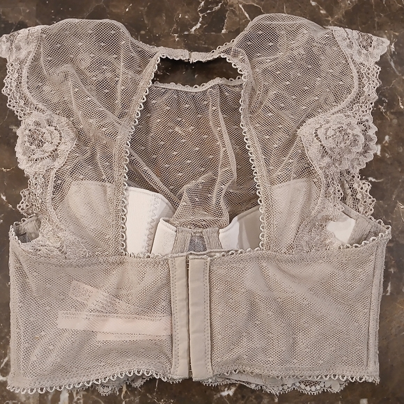 Victoria's Secret Lace Bralette in Gray - Picture 6 of 14
